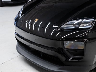 2026 Porsche Macan 4 Electric
