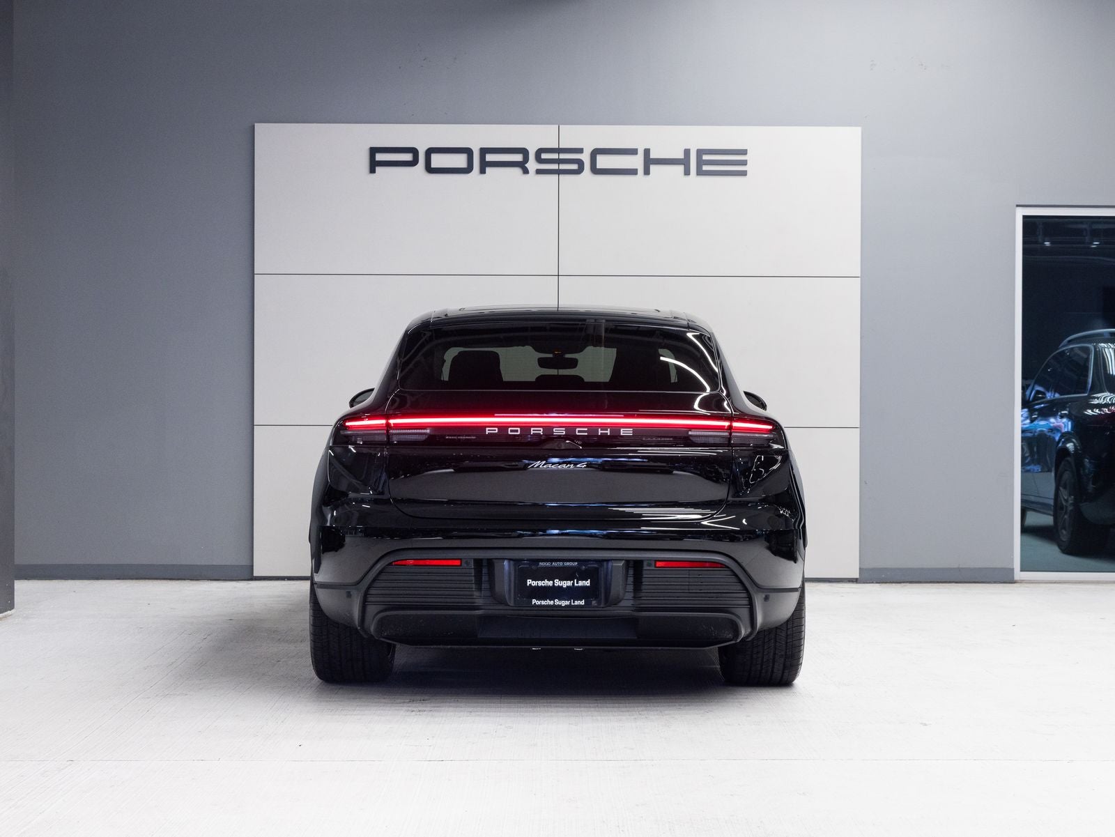2026 Porsche Macan 4 Electric