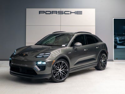 2024 Porsche Macan Macan 4
