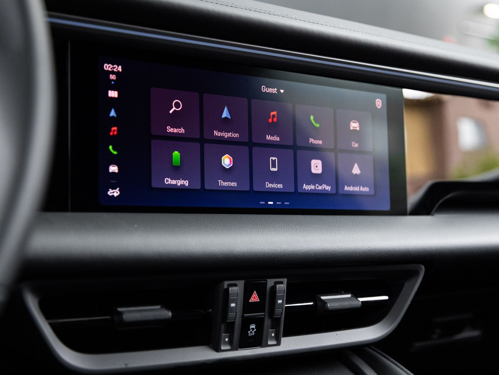 2025 Porsche Macan 4 Electric