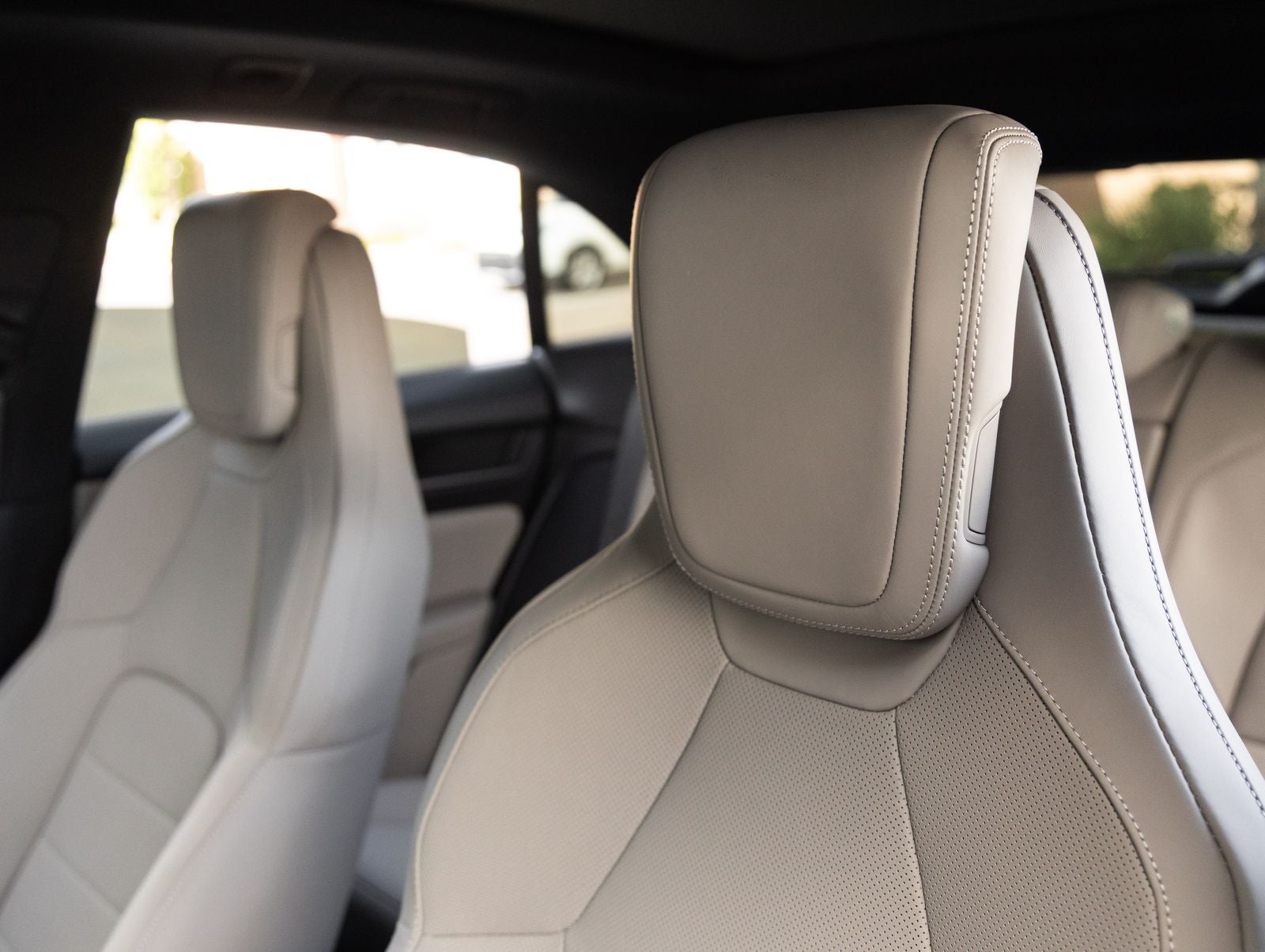 2026 Porsche Macan 4 Electric