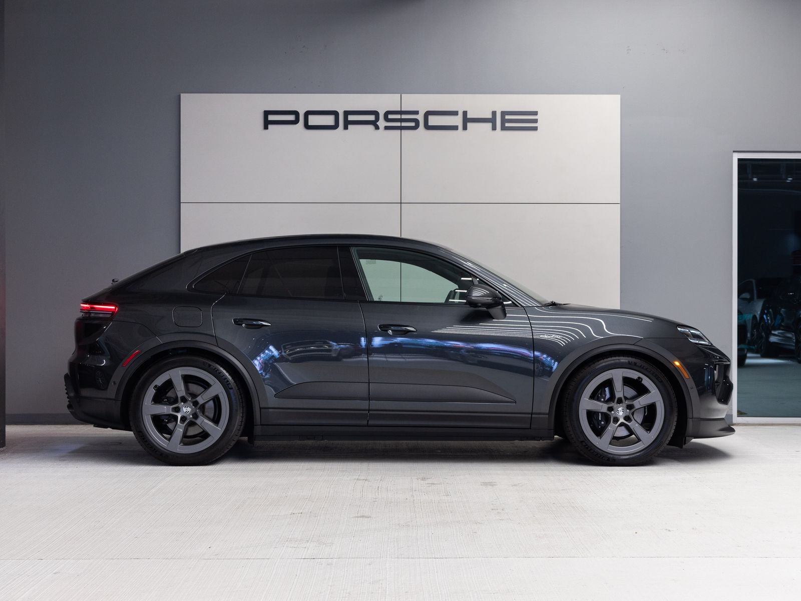 2026 Porsche Macan 4 Electric