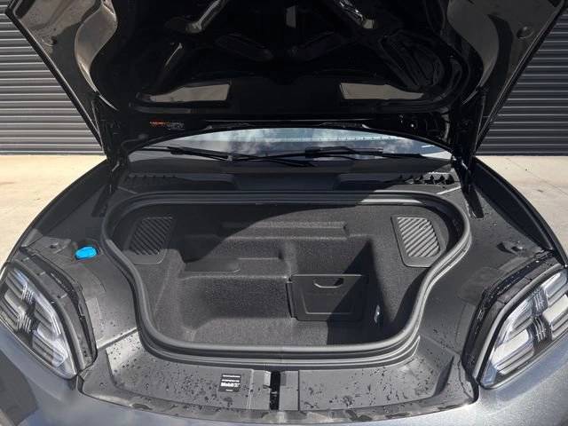 2026 Porsche Macan 4 Electric