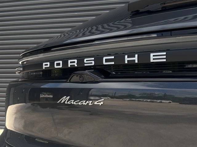 2026 Porsche Macan 4 Electric
