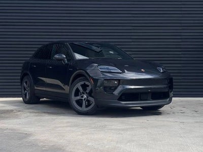 2026 Porsche Macan 4 Electric