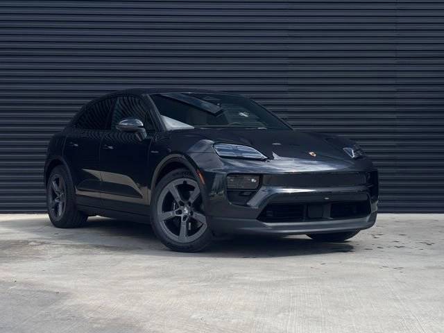 2026 Porsche Macan 4 Electric
