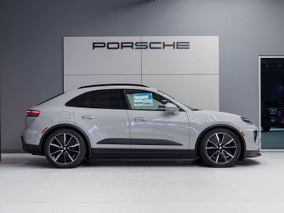 2026 Porsche Macan 4 Electric