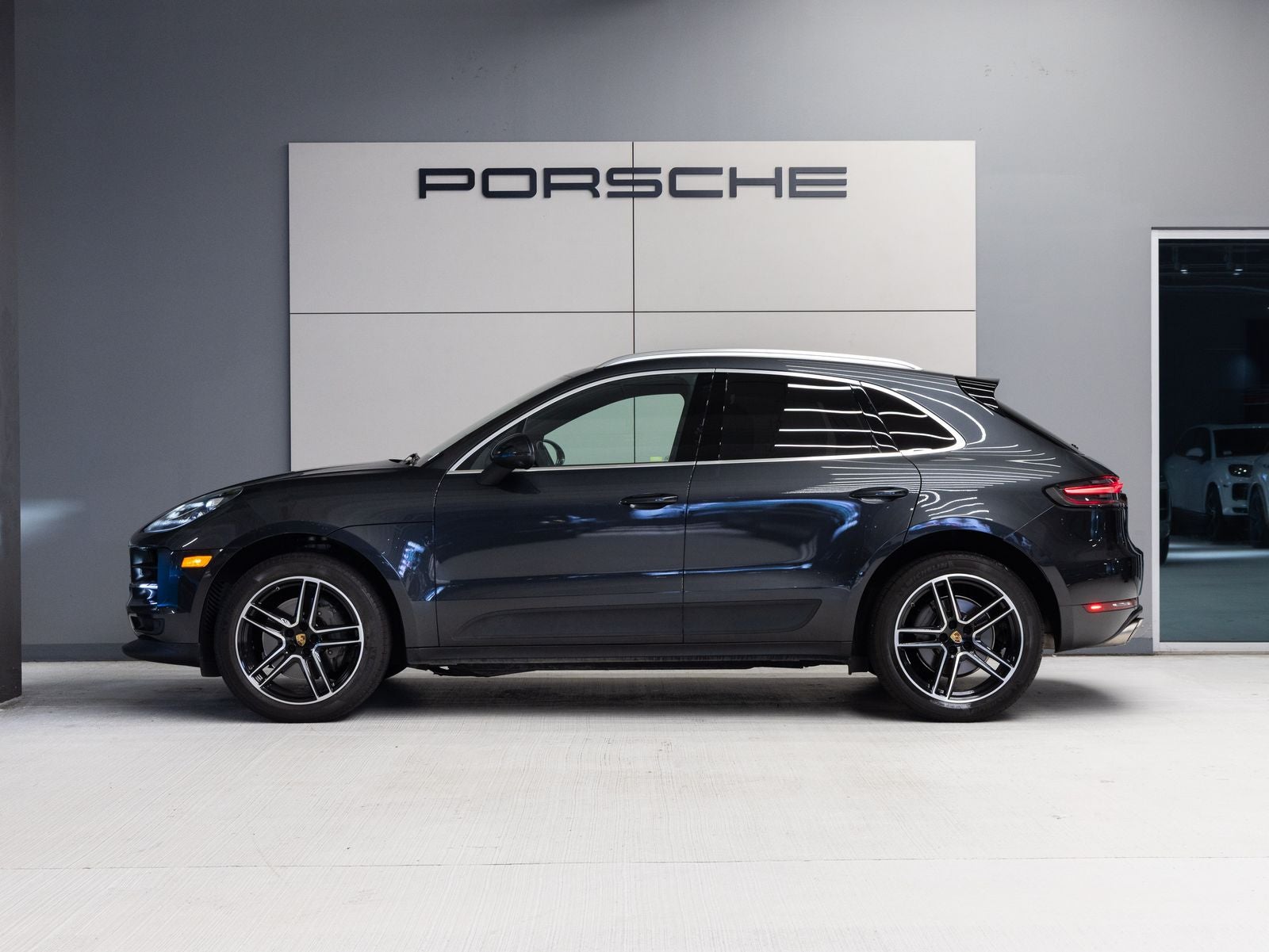 2020 Porsche Macan Macan S (MY20)