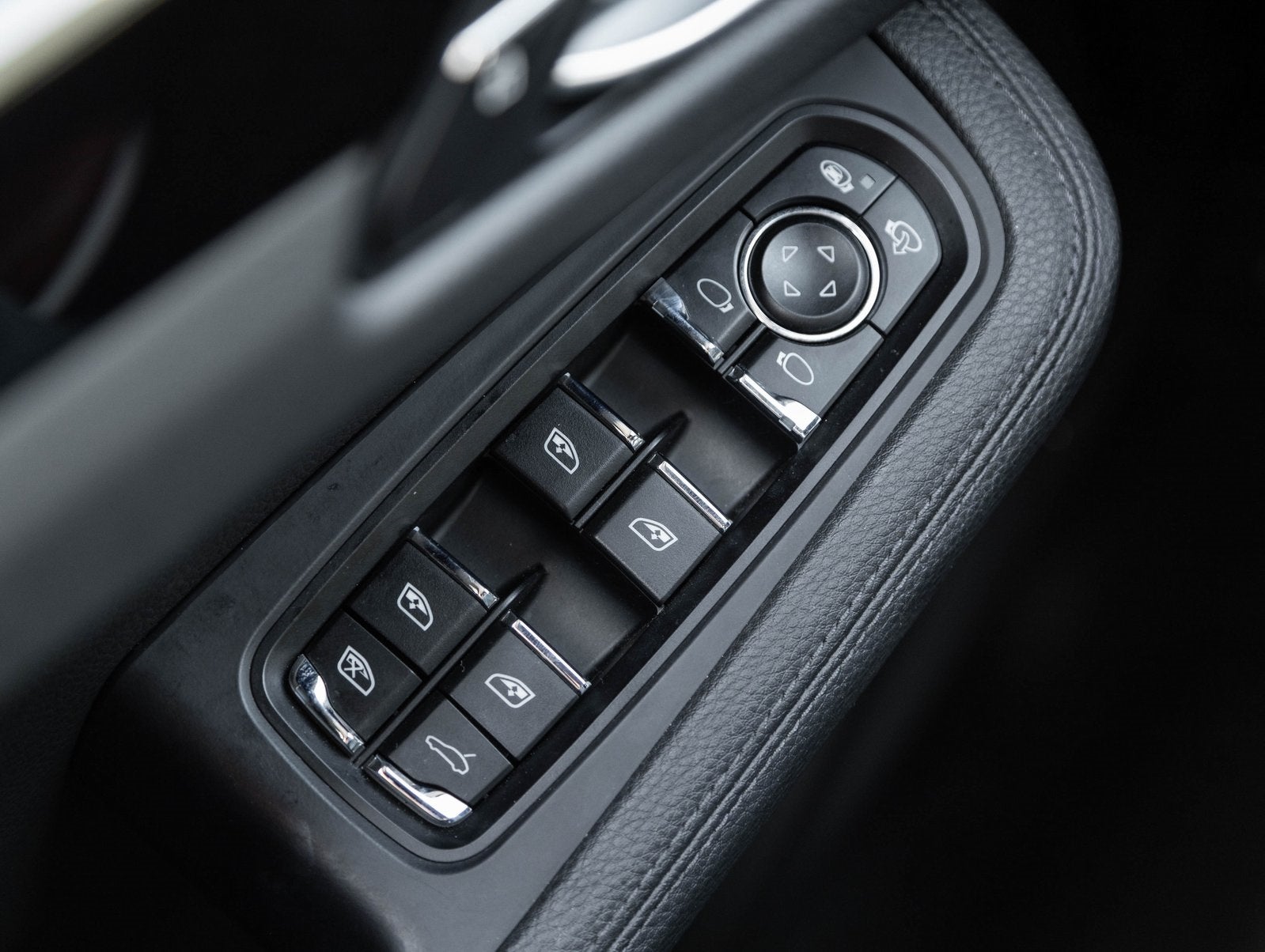 2021 Porsche Macan Macan S (MY21)