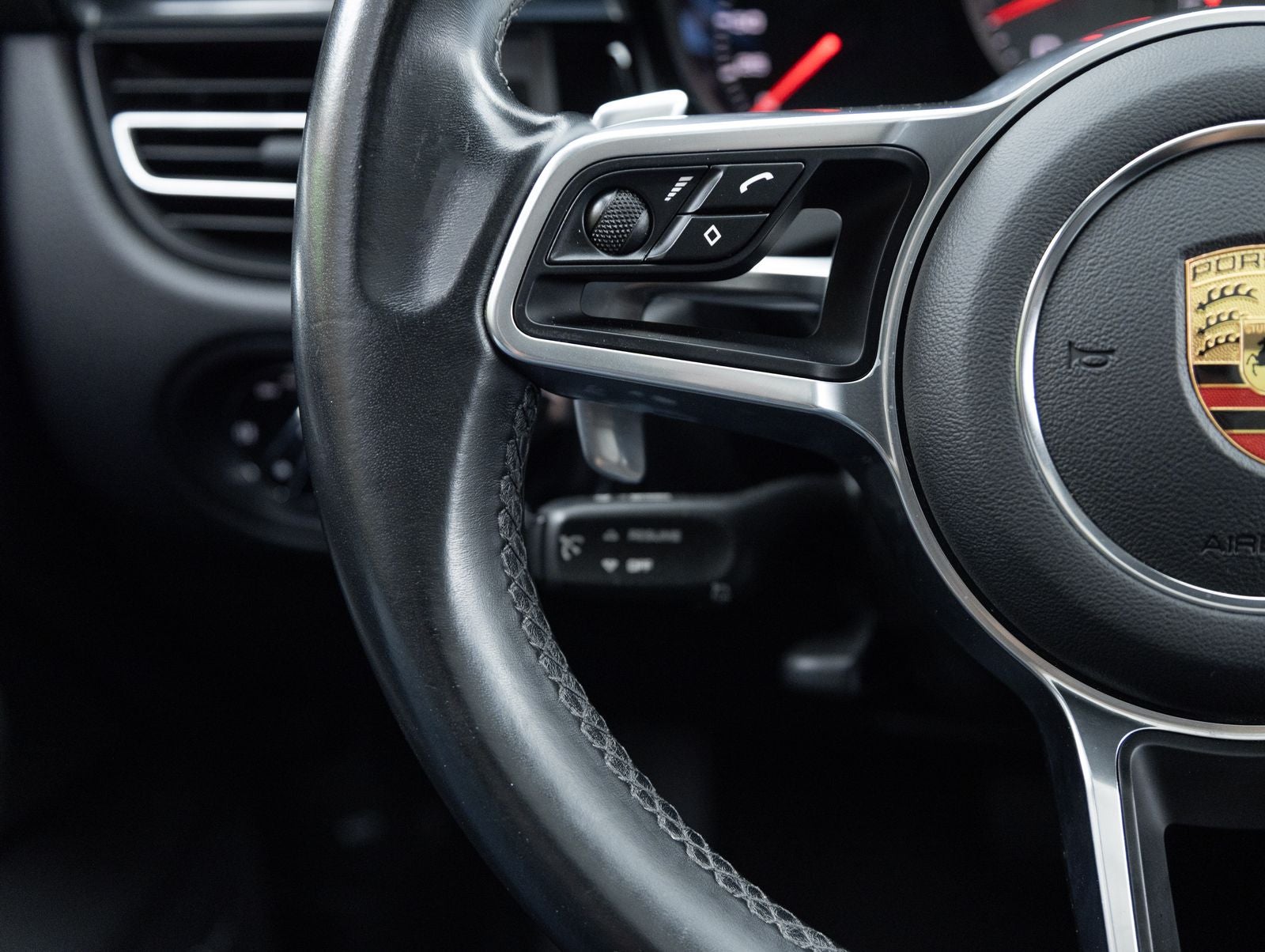 2021 Porsche Macan Macan S (MY21)