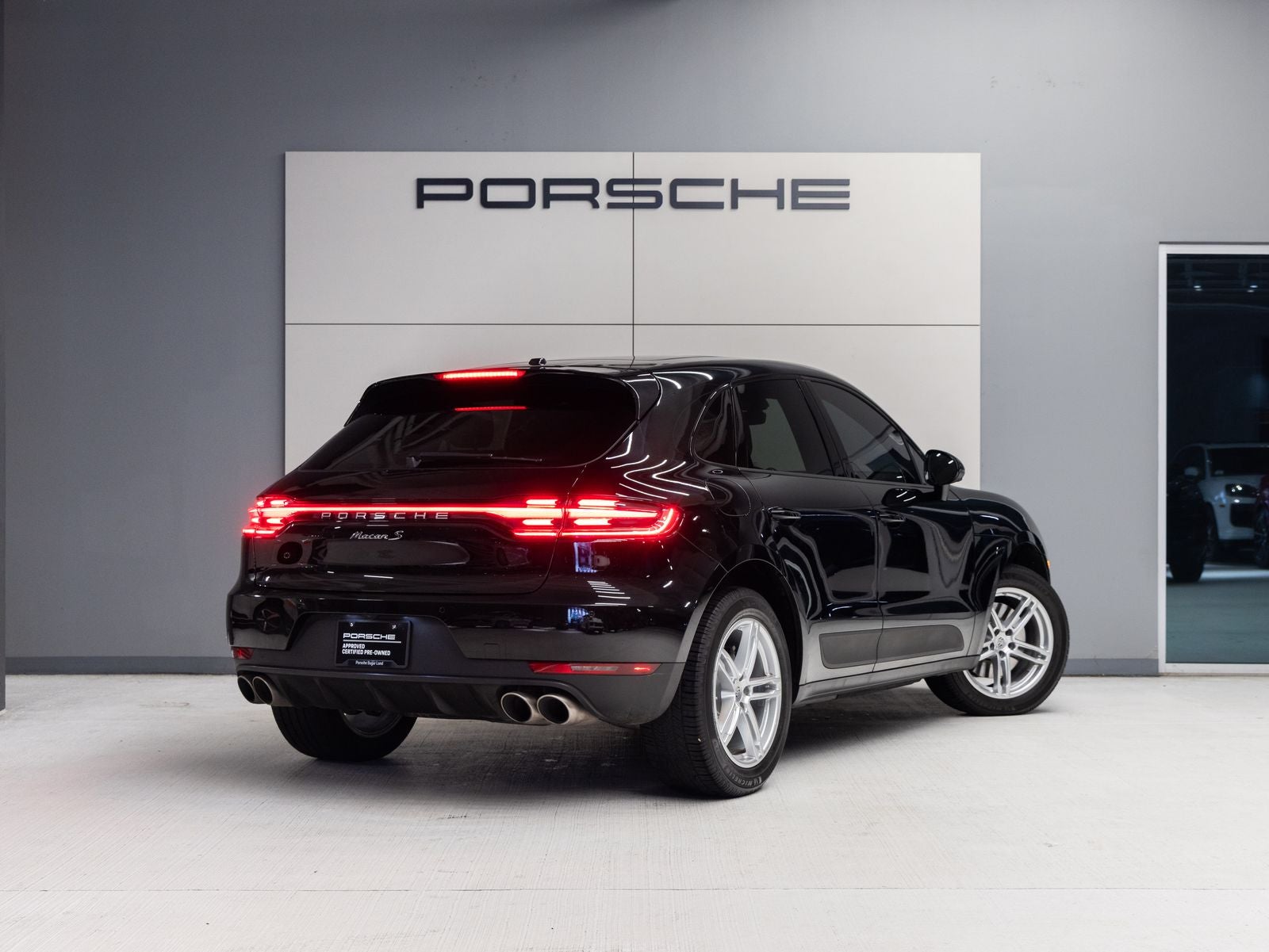 2021 Porsche Macan Macan S (MY21)