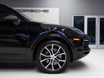 2023 Porsche Cayenne Cayenne S Platinum Edition