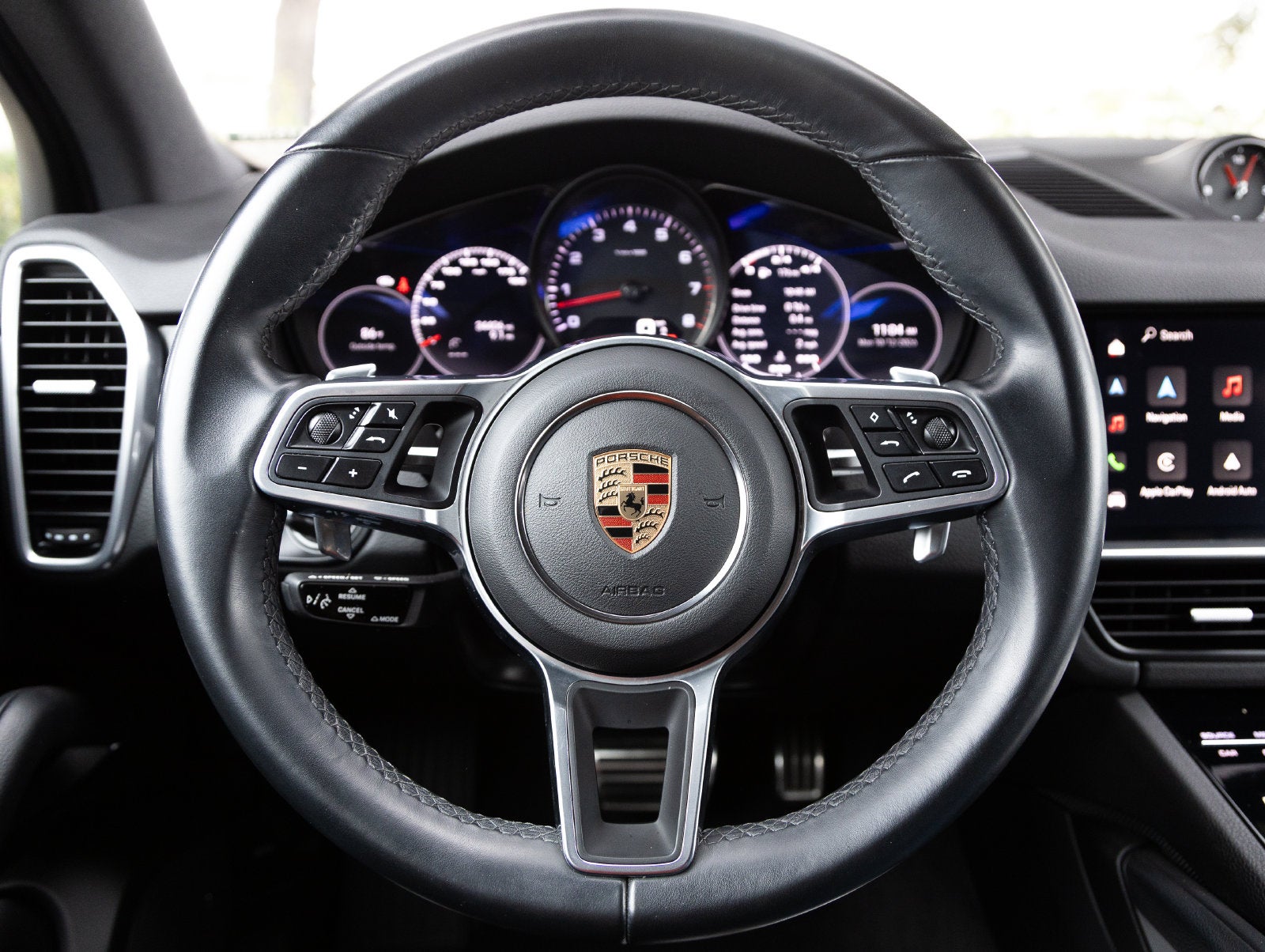 2023 Porsche Cayenne Cayenne S Platinum Edition