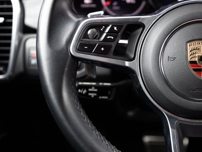 2023 Porsche Cayenne Cayenne S Platinum Edition