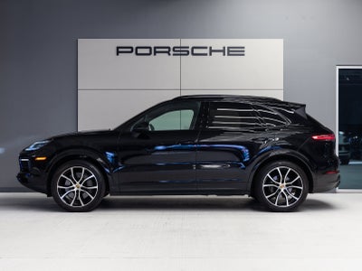 2023 Porsche Cayenne Cayenne S Platinum Edition