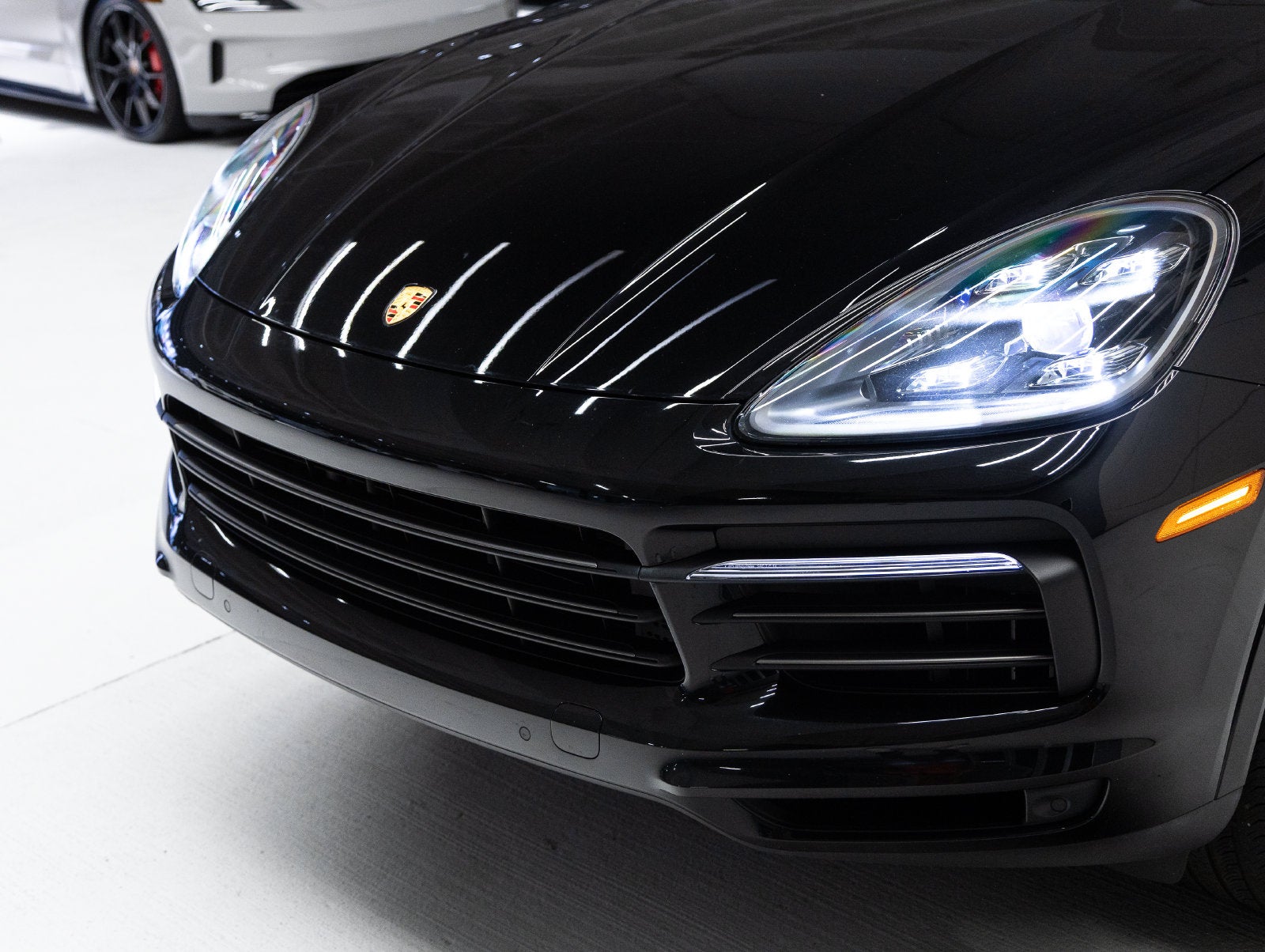 2023 Porsche Cayenne Cayenne S Platinum Edition