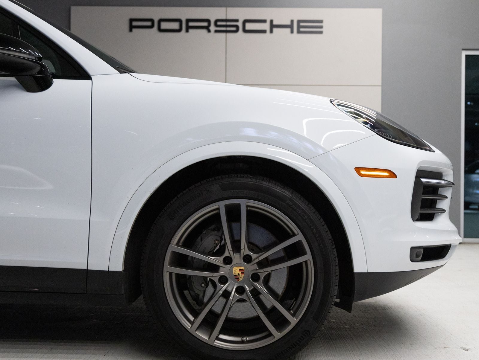 2023 Porsche Cayenne S Platinum Edition