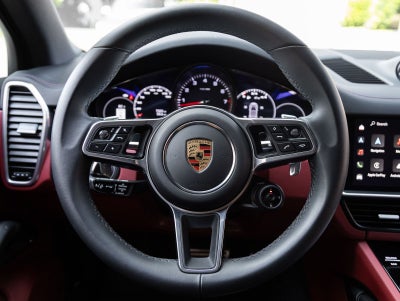 2023 Porsche Cayenne S Platinum Edition