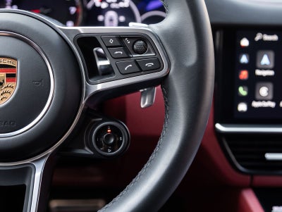2023 Porsche Cayenne S Platinum Edition