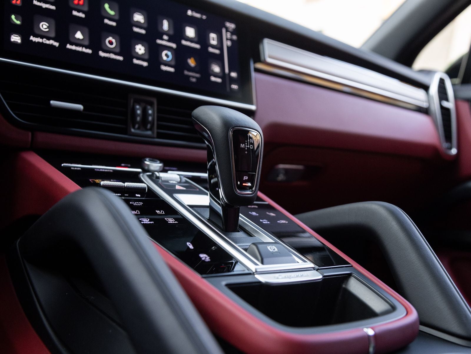 2023 Porsche Cayenne S Platinum Edition