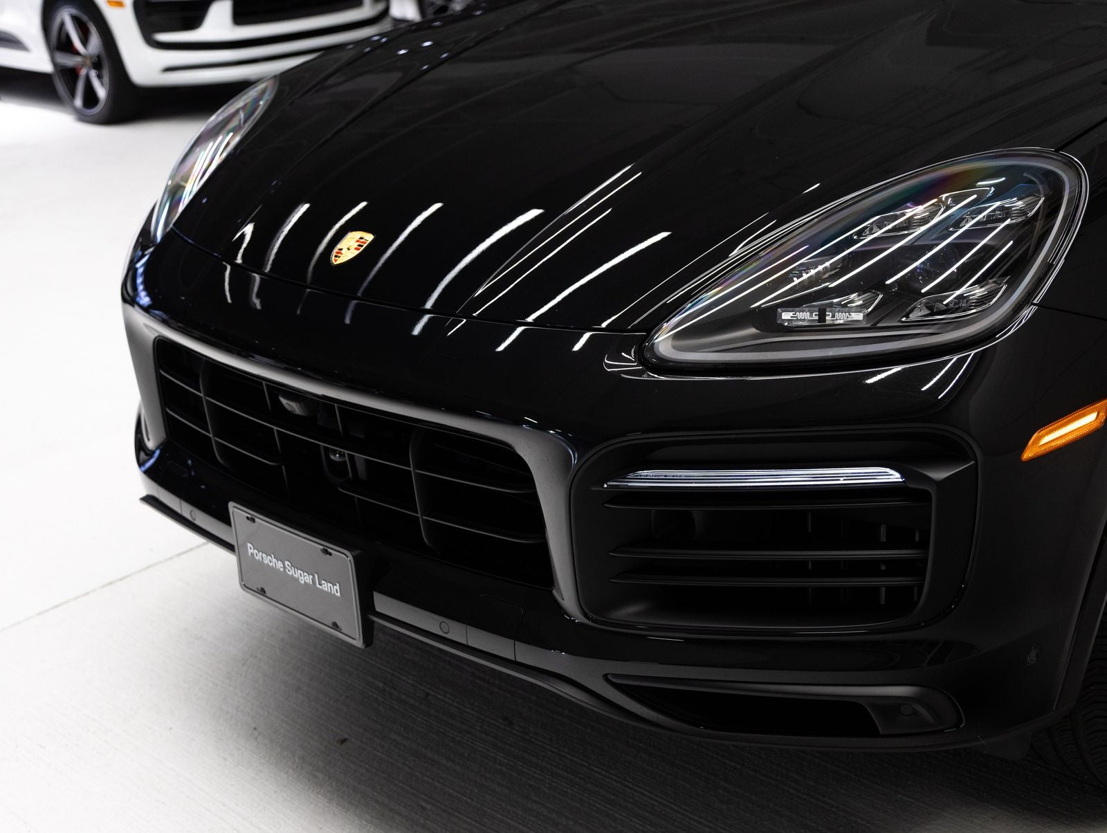 2023 Porsche Cayenne S Platinum Edition
