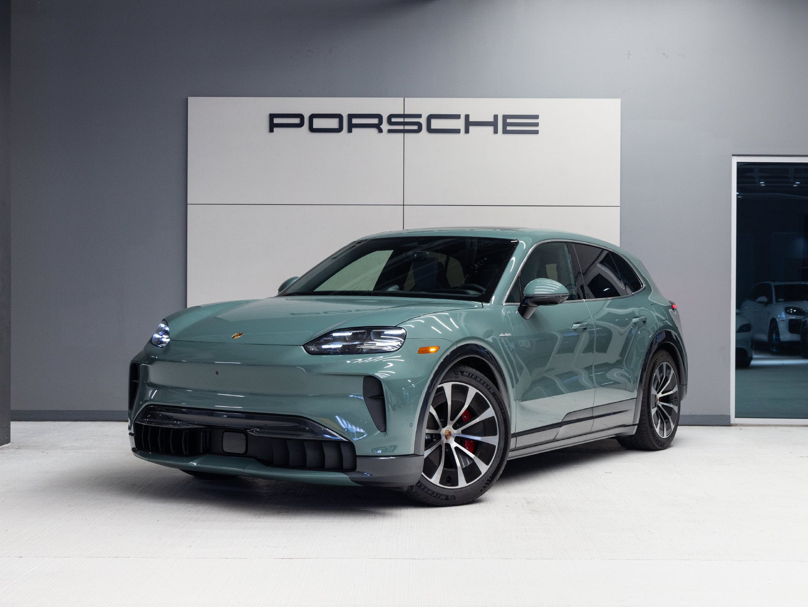 2026 Porsche Cayenne Cayenne S Electric