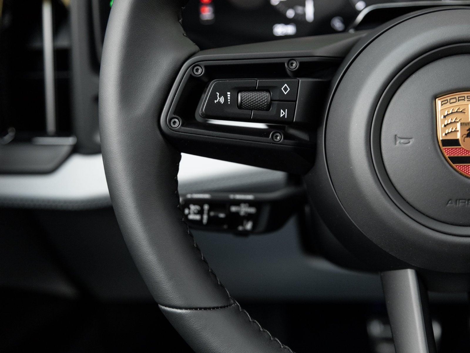 2026 Porsche Cayenne Cayenne S Electric