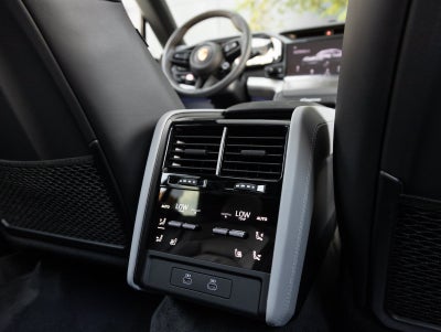 2026 Porsche Cayenne Cayenne S Electric