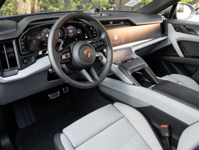 2026 Porsche Cayenne Cayenne S Electric