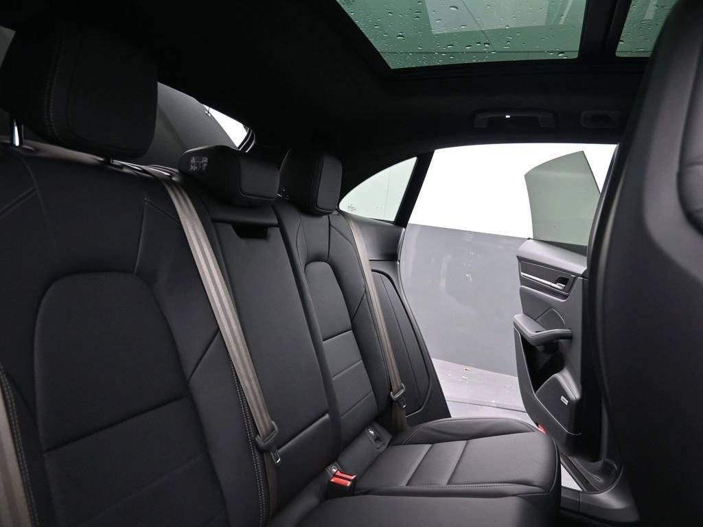 2025 Porsche Macan Turbo Electric