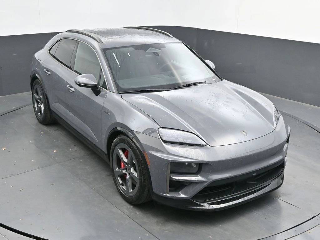 2025 Porsche Macan Turbo Electric