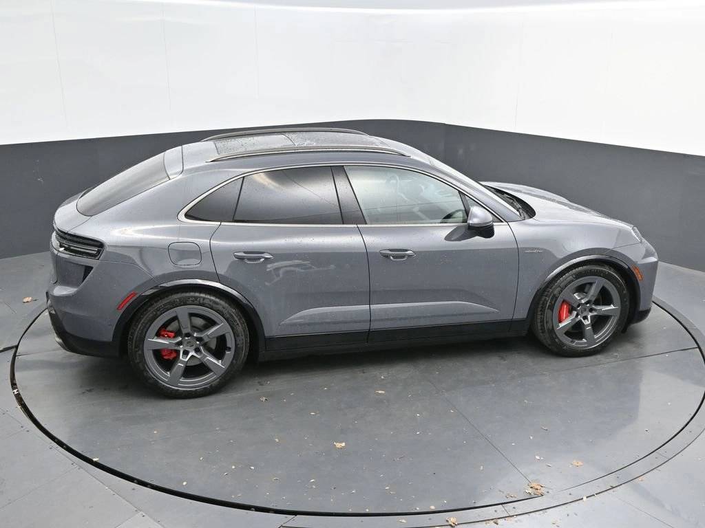 2025 Porsche Macan Turbo Electric