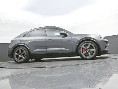 2025 Porsche Macan Turbo Electric