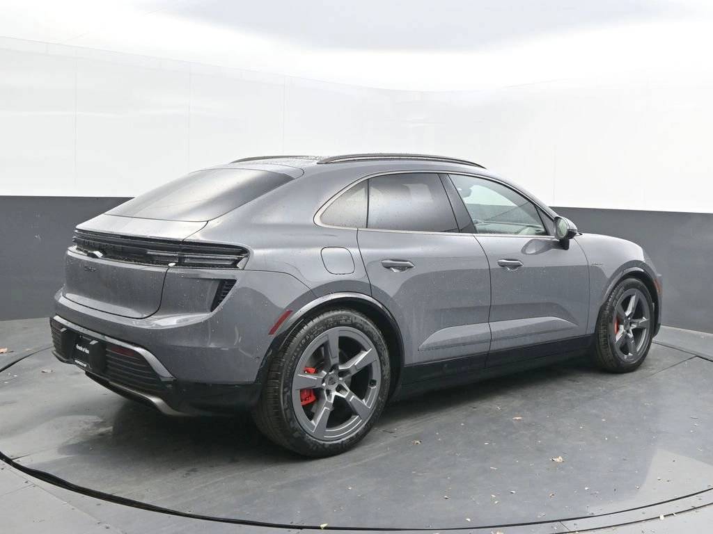 2025 Porsche Macan Turbo Electric