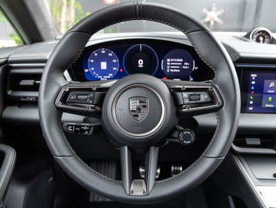 2025 Porsche Macan Turbo Electric