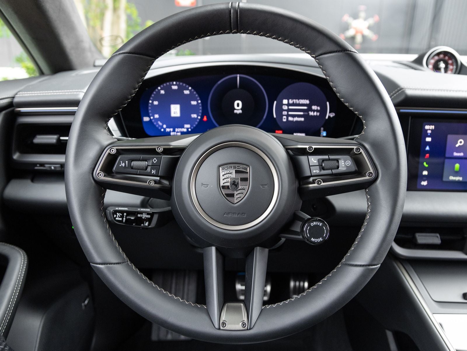 2025 Porsche Macan Turbo Electric