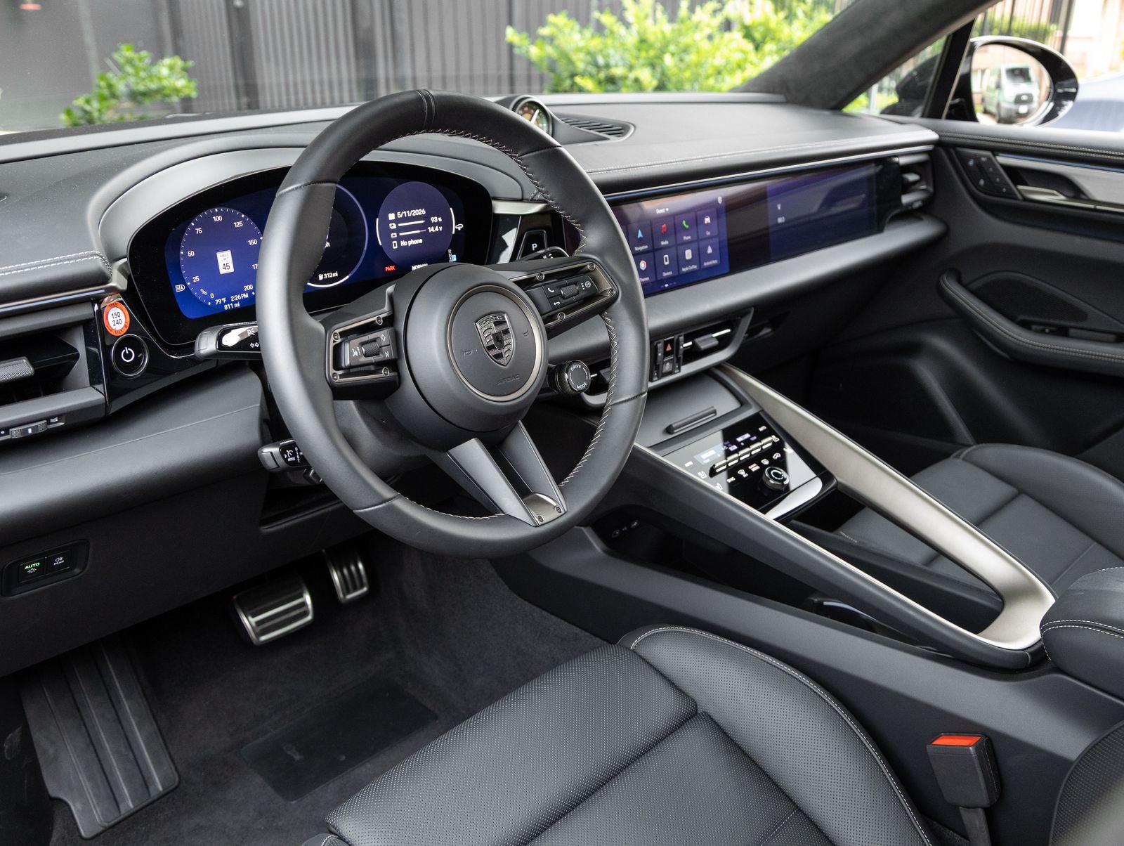 2025 Porsche Macan Turbo Electric