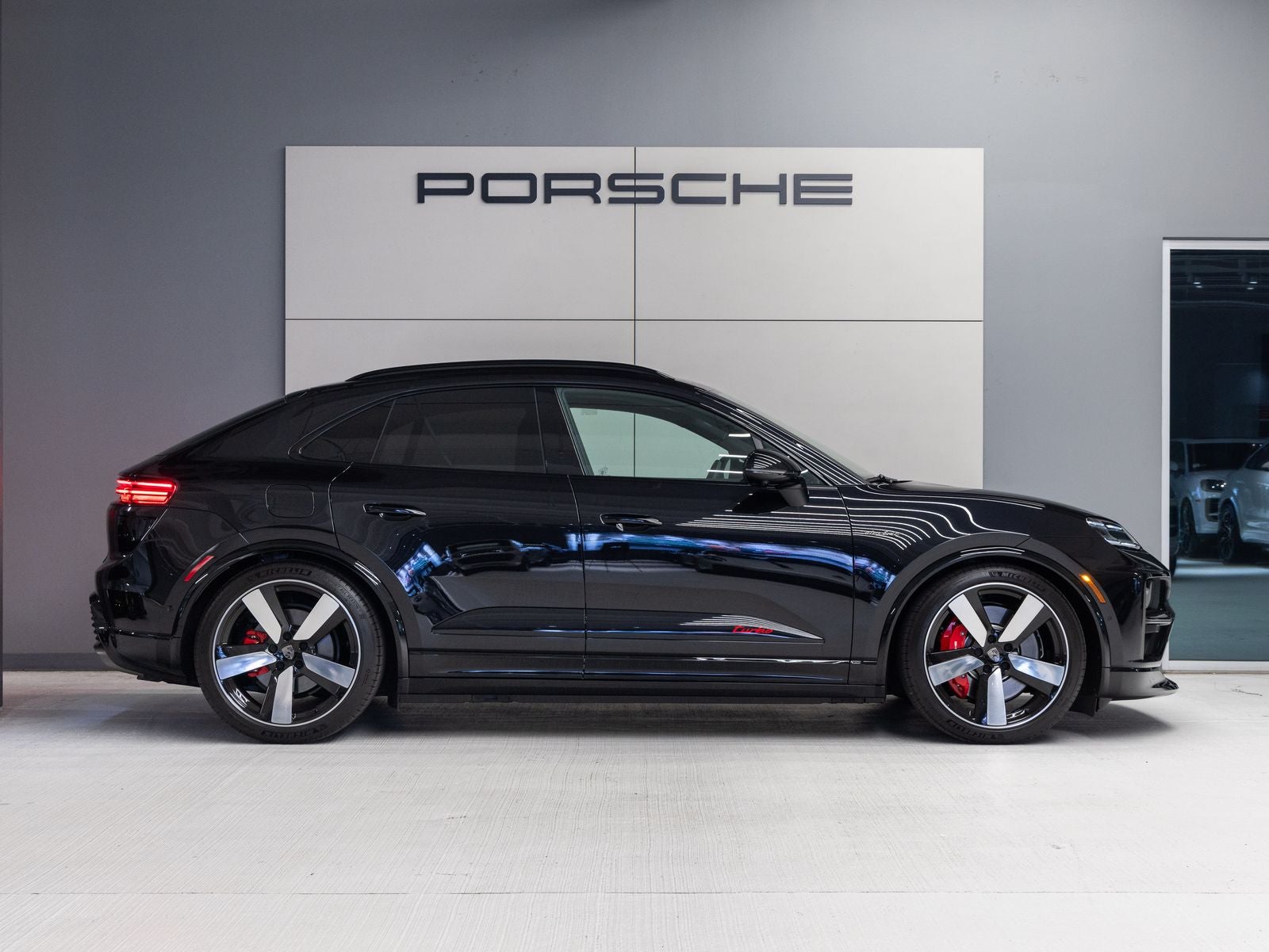 2025 Porsche Macan Turbo Electric