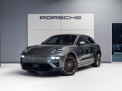 2024 Porsche Macan Macan Turbo