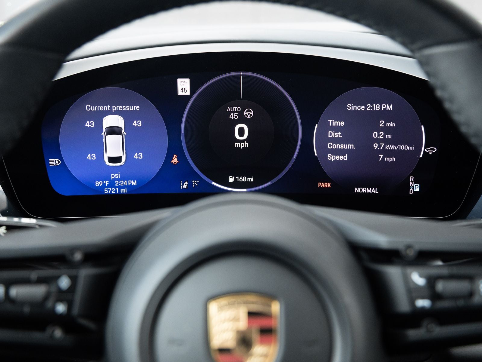 2025 Porsche Macan Macan Electric