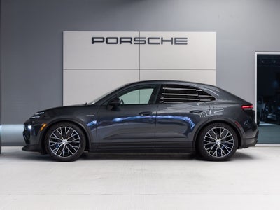 2025 Porsche Macan Macan Electric