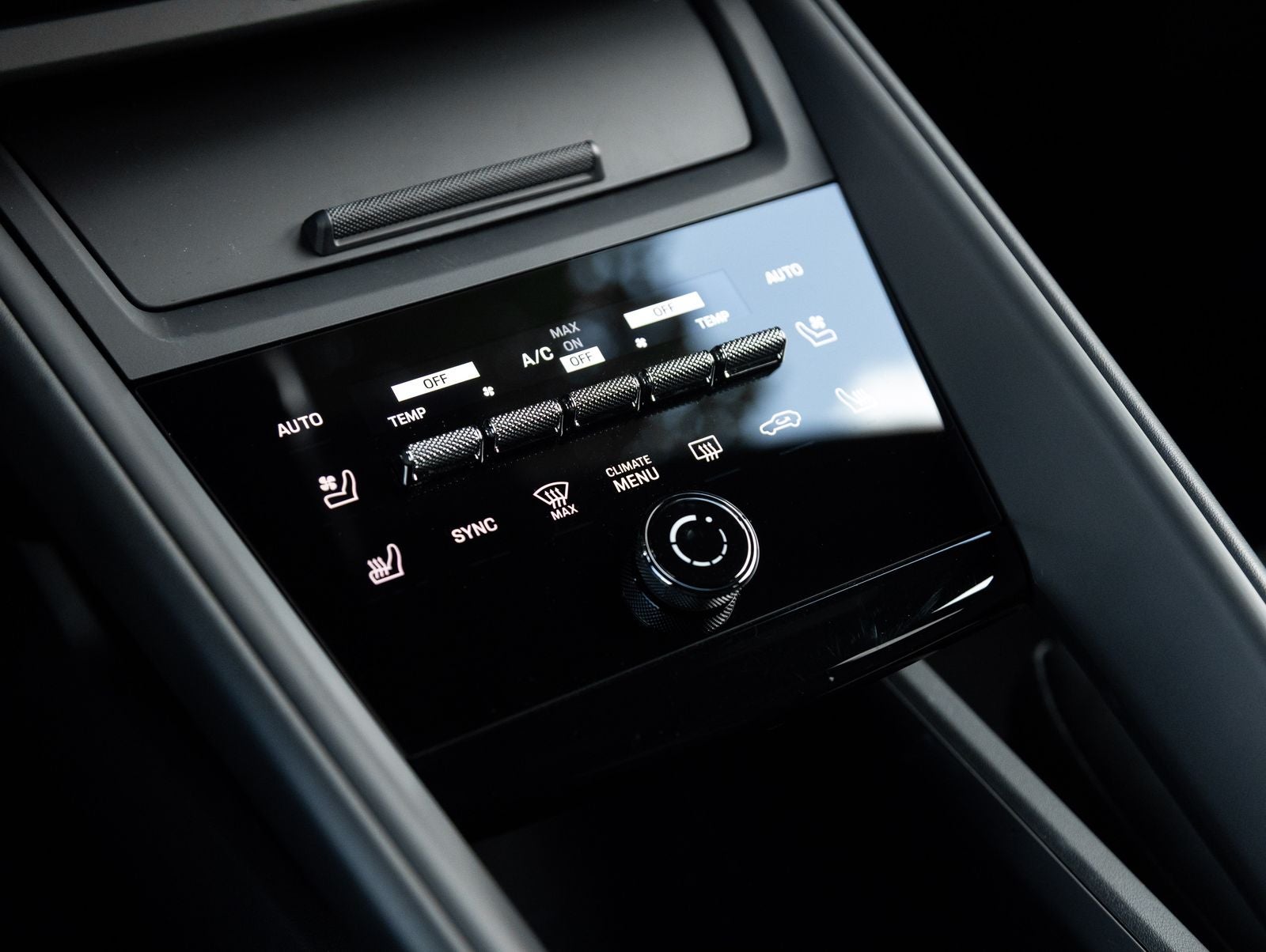 2025 Porsche Macan Macan Electric