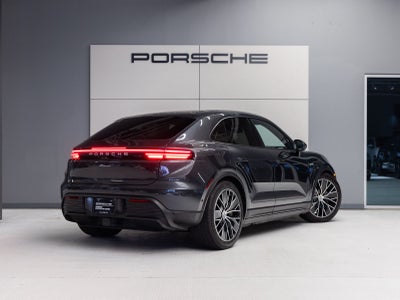 2025 Porsche Macan Macan Electric