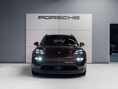 2025 Porsche Macan Electric