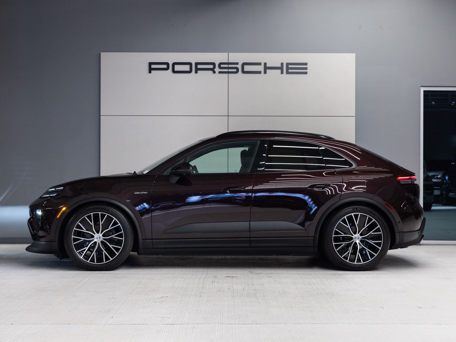 2025 Porsche Macan Electric