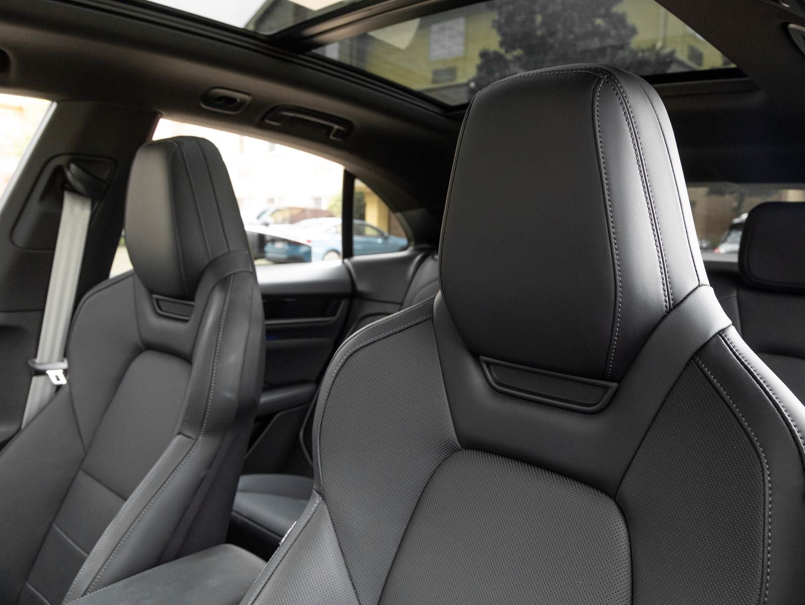 2025 Porsche Macan Electric
