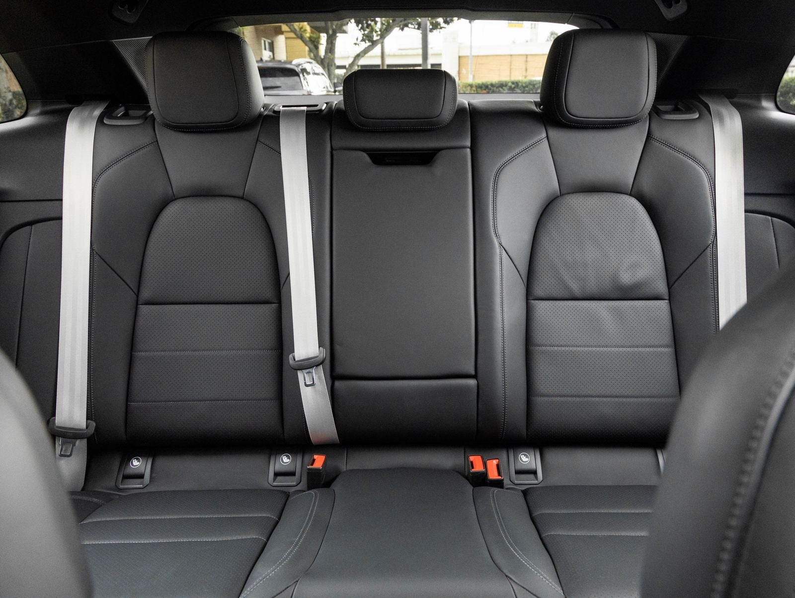 2025 Porsche Macan Electric