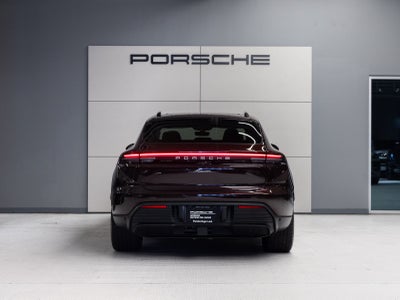 2025 Porsche Macan Electric