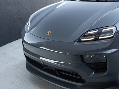2025 Porsche Macan Macan Electric