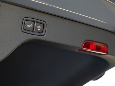 2025 Porsche Macan Macan Electric